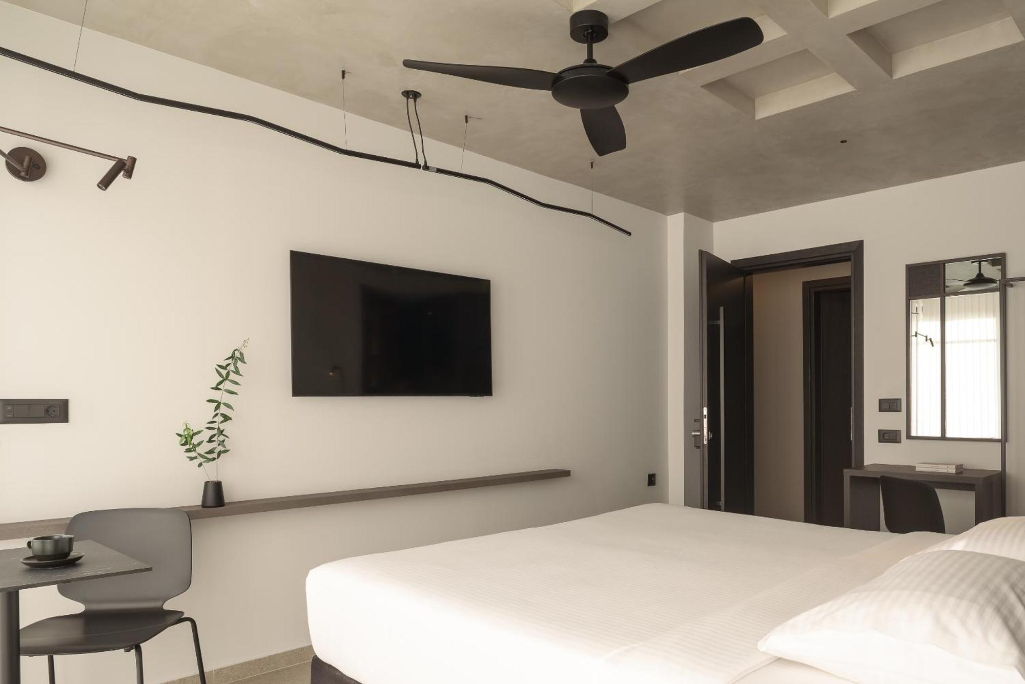 Pleiades Urban Stay By Semavί Héraklion Extérieur photo